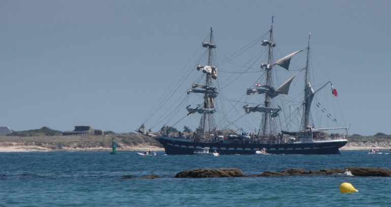 Belem entre à Lorient 3, 26 juin 11 (1 sur 1).jpg