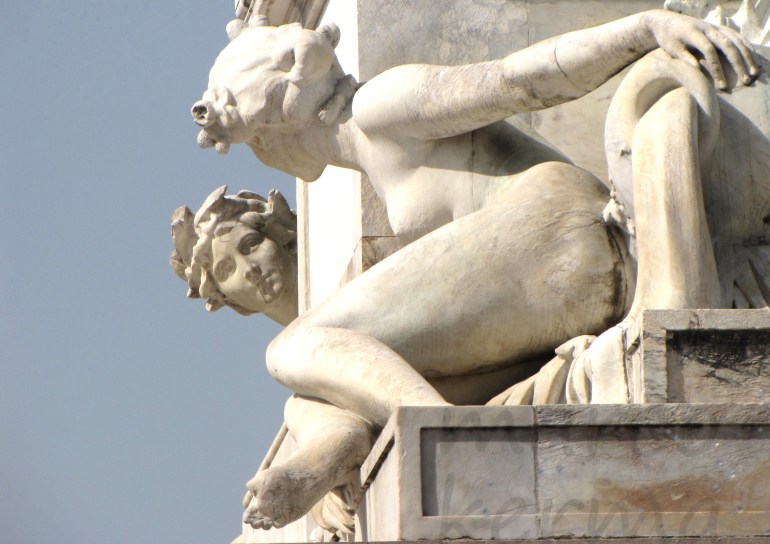 IMG_6317 monument Girondins bis