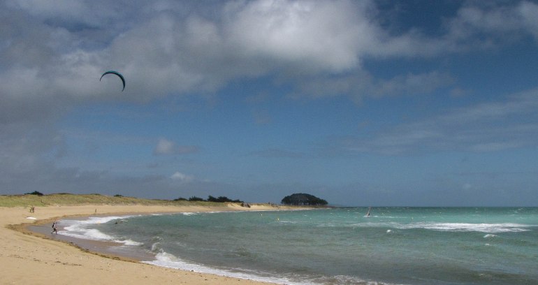 kite-surfeurs à st pierre, 17 juil 11 (1 sur 1).jpg