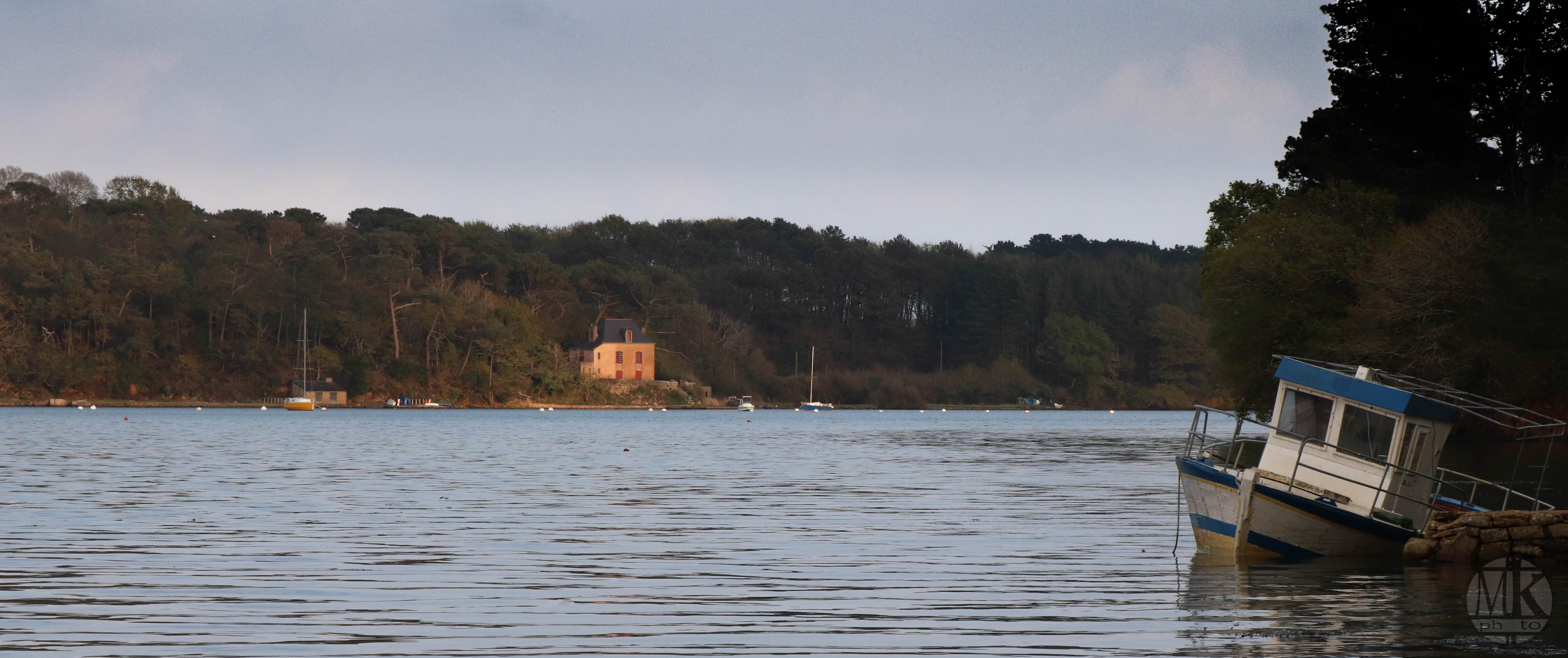 le manoir ocre, le rohello, 7 avr 19, 18h48.jpg