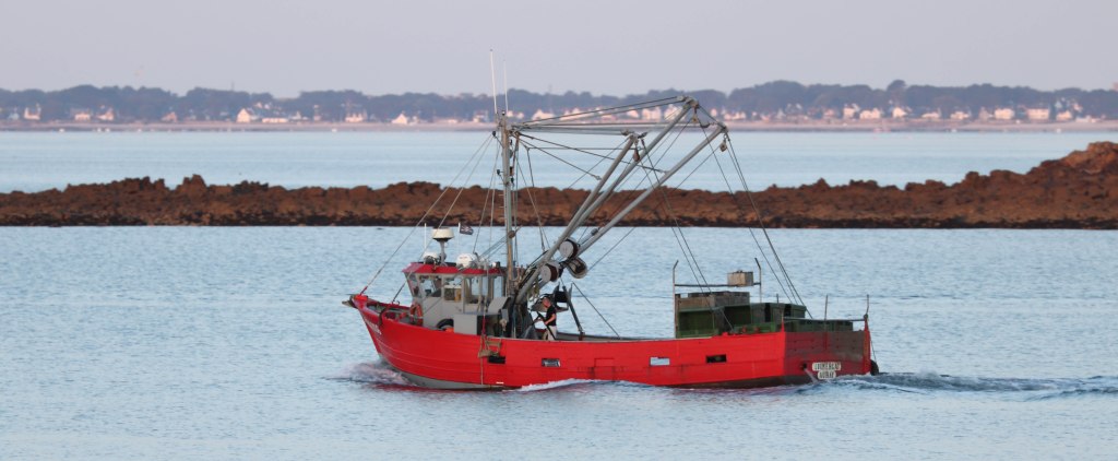 le bateau rouge, la trinité sur mer, 6 août 8,  6h14 (1 sur 1).jpg