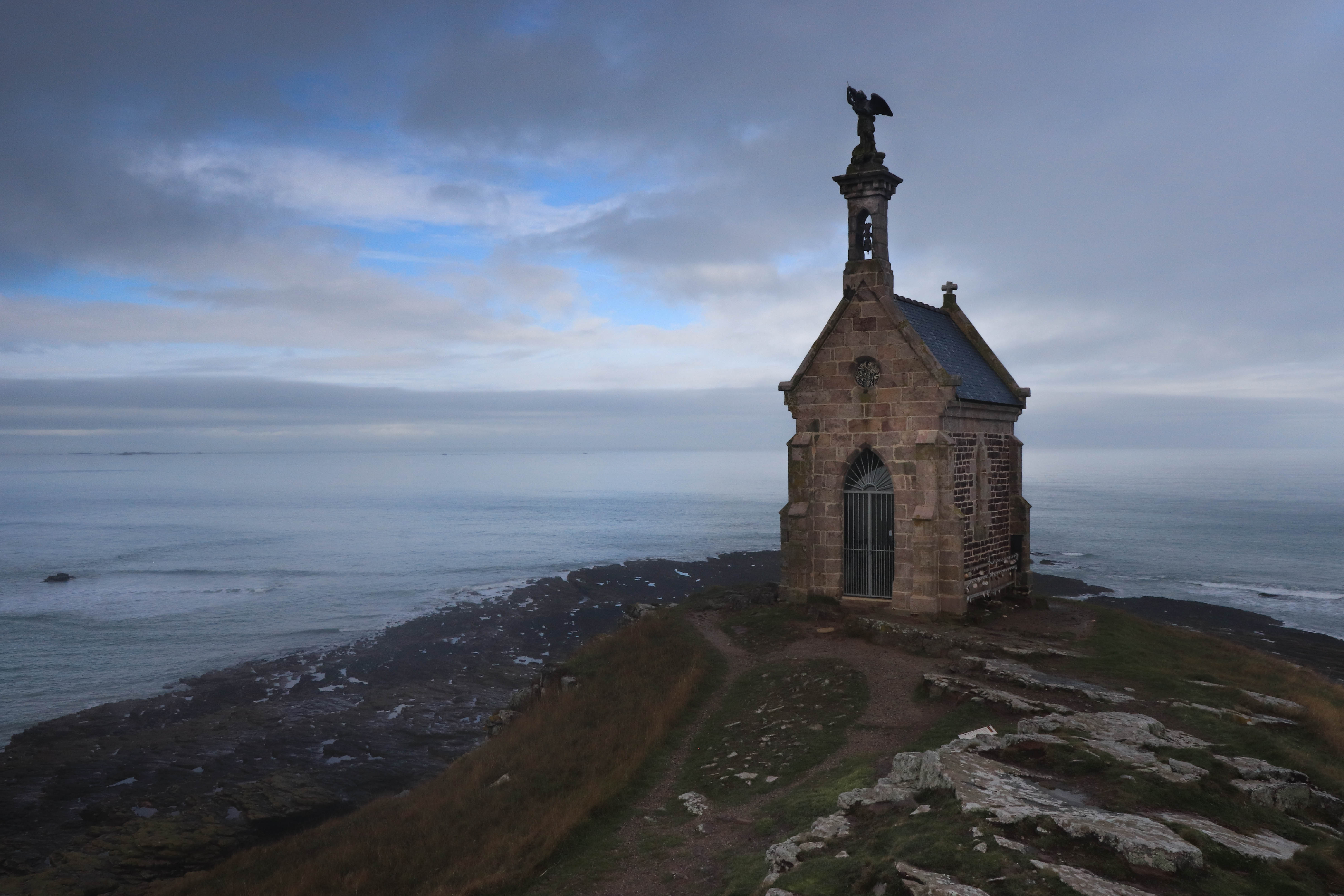 ilot st michel, erquy,, 6 fevrie 19, 12h29