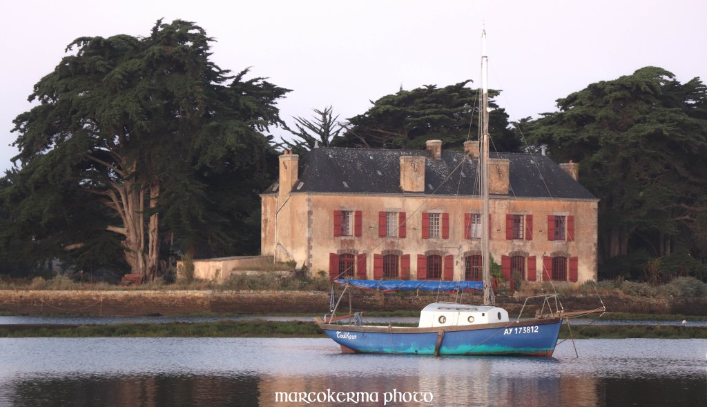 le Manoir rouge, Toul Keun, 15 sept.19, 7h43-58