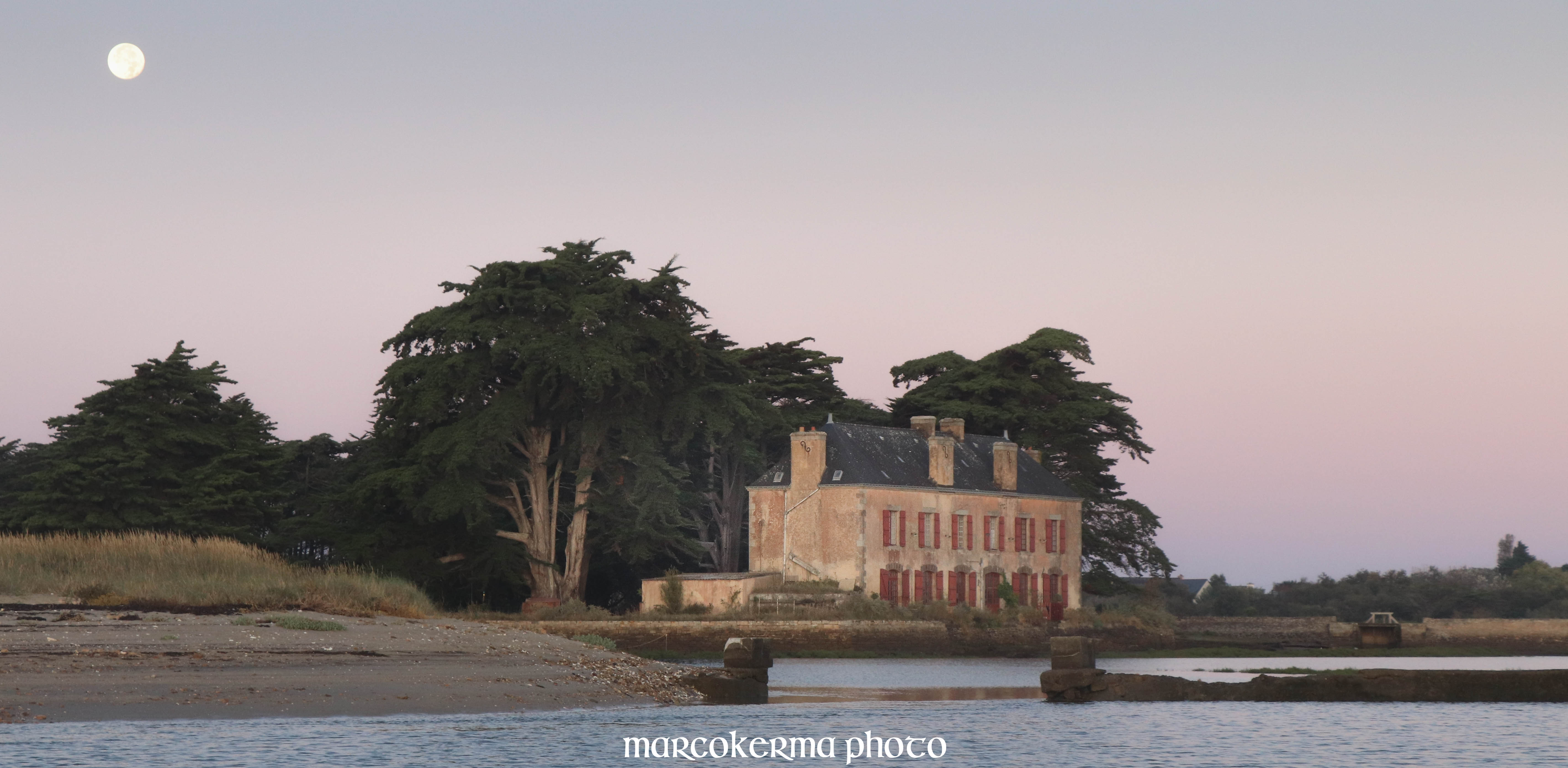 le Manoir rouge, Toul Keun, 15 sept.19, 7h49-12.jpg