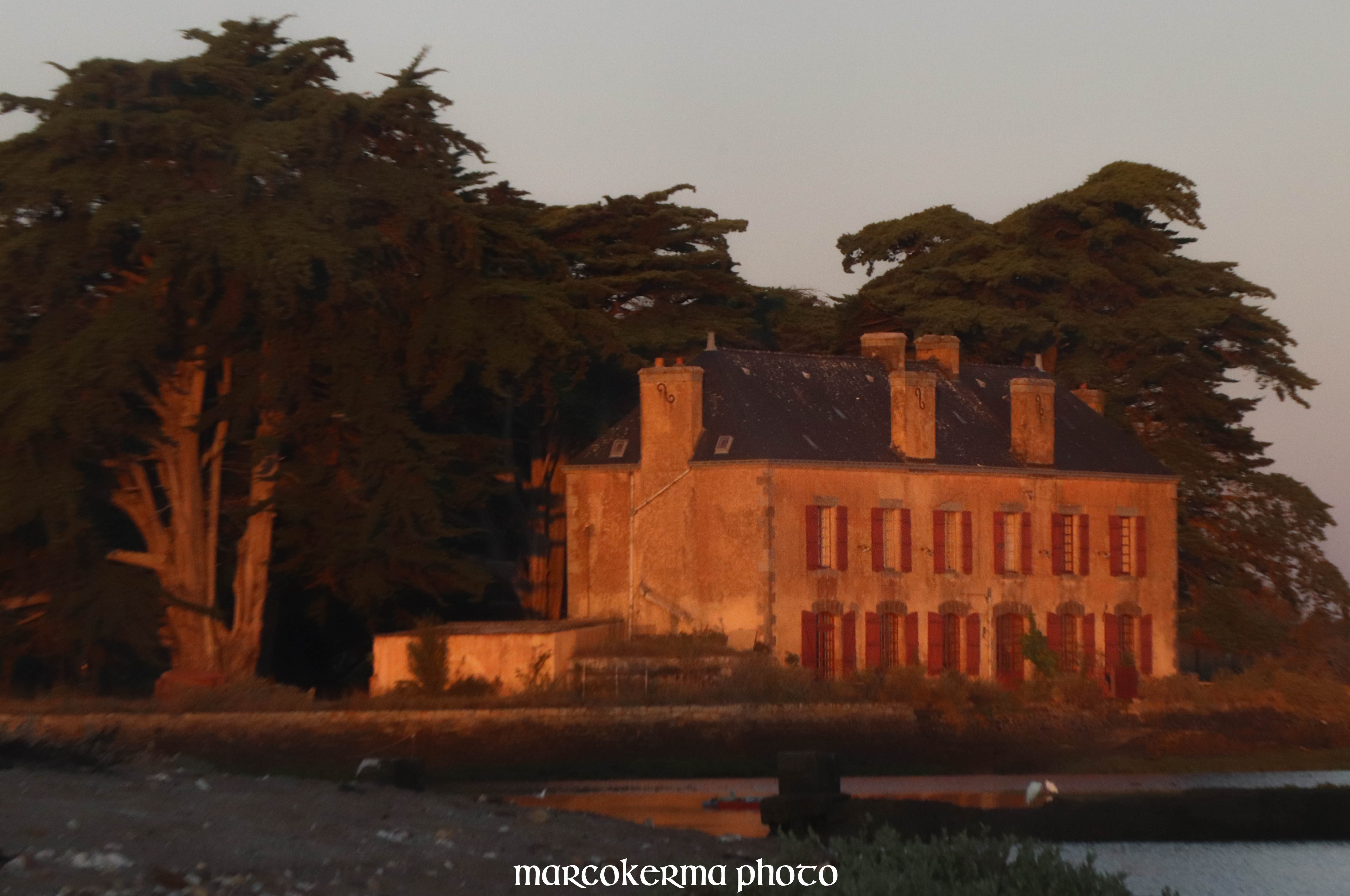 le Manoir rouge, Toul Keun, 15 sept.19, 8h02-27.jpg