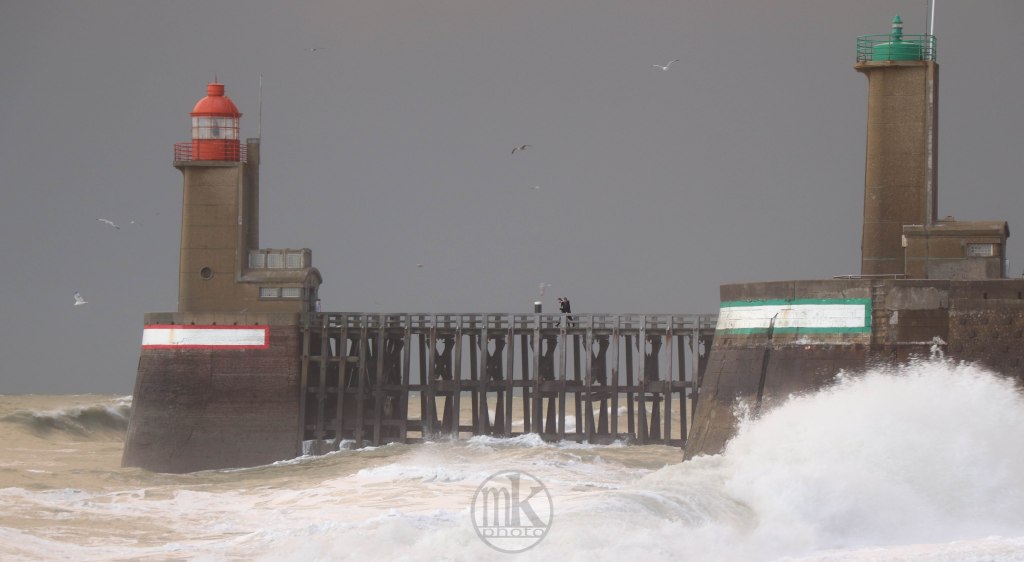 Fécamp, l'entrée du port, 22 déc 19, 17h32-28.jpg