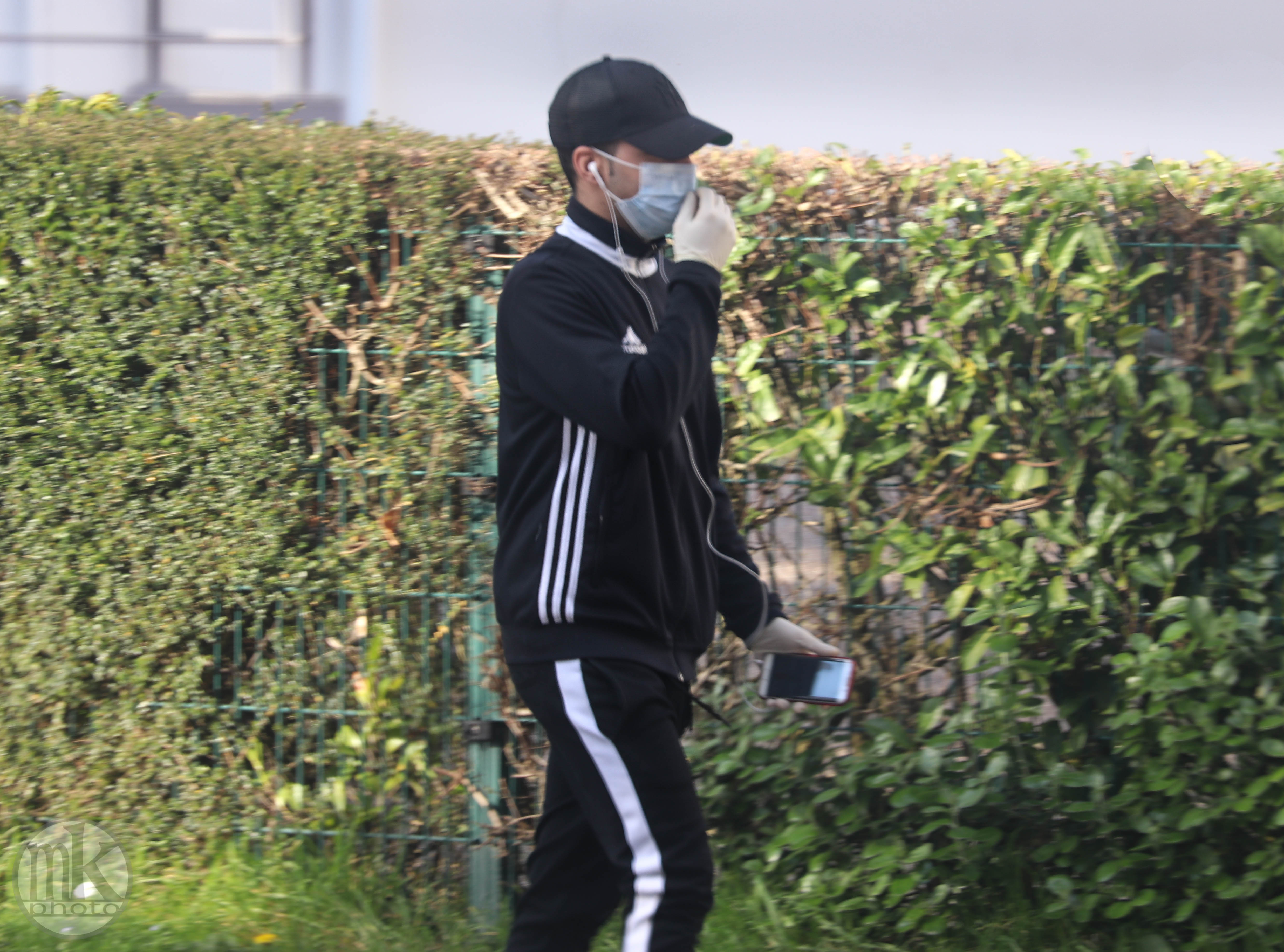 confinement, passant, mars 2020, 18h07