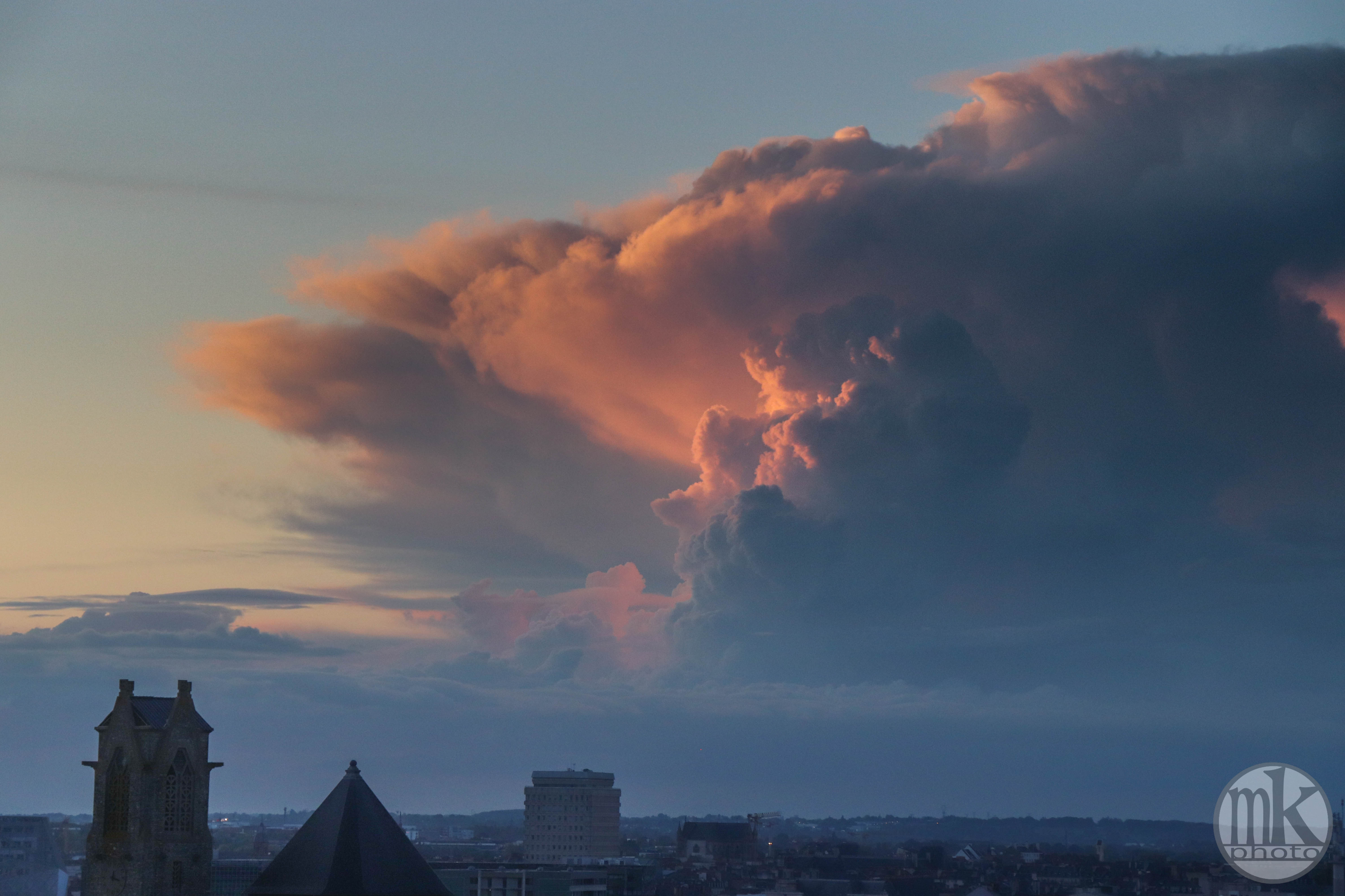 nuages d'orage, Rennes, 17 avril 2020, 20h59-22