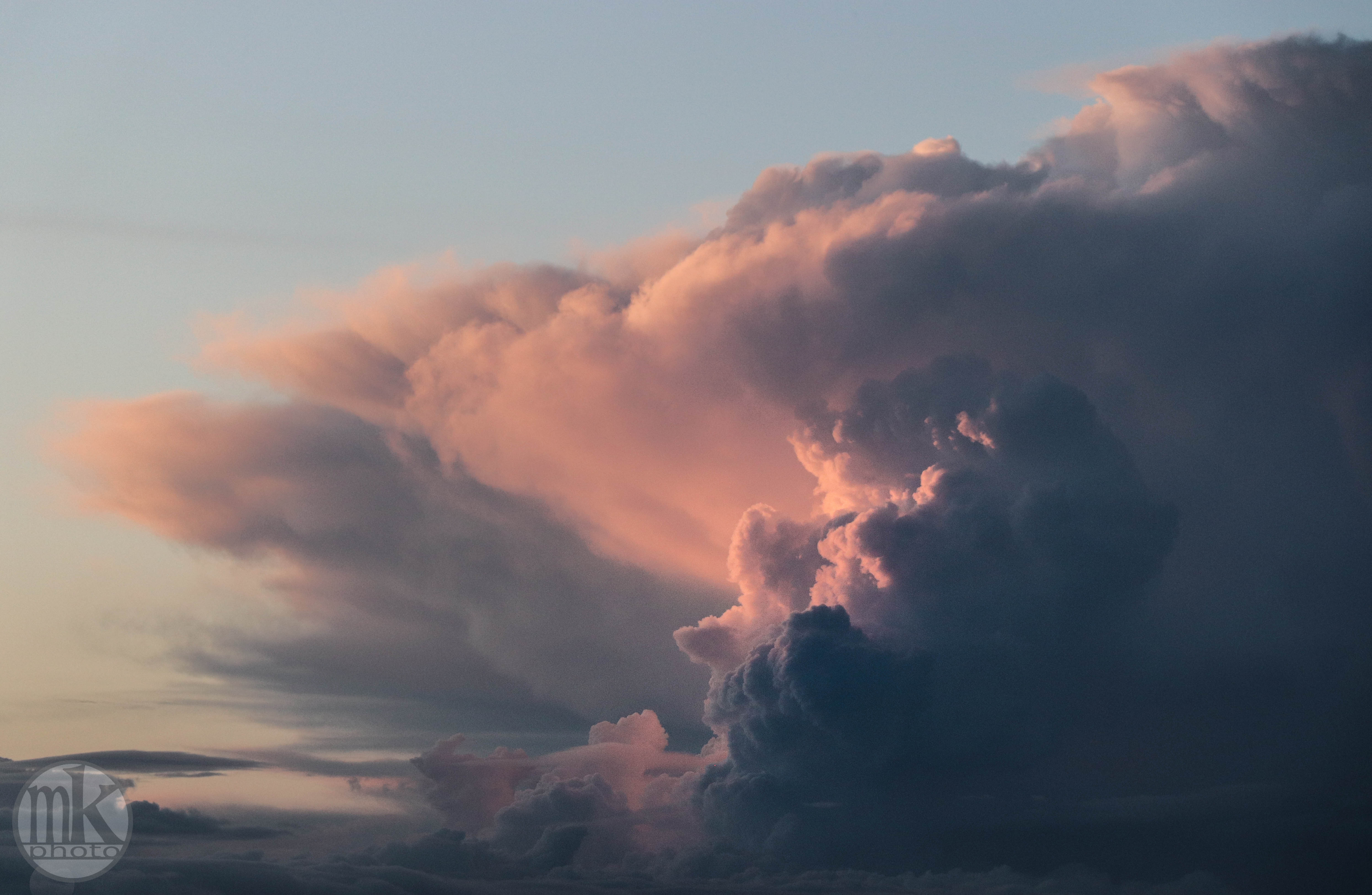 nuages d'orage, Rennes, 17 avril 2020, 20h59-28