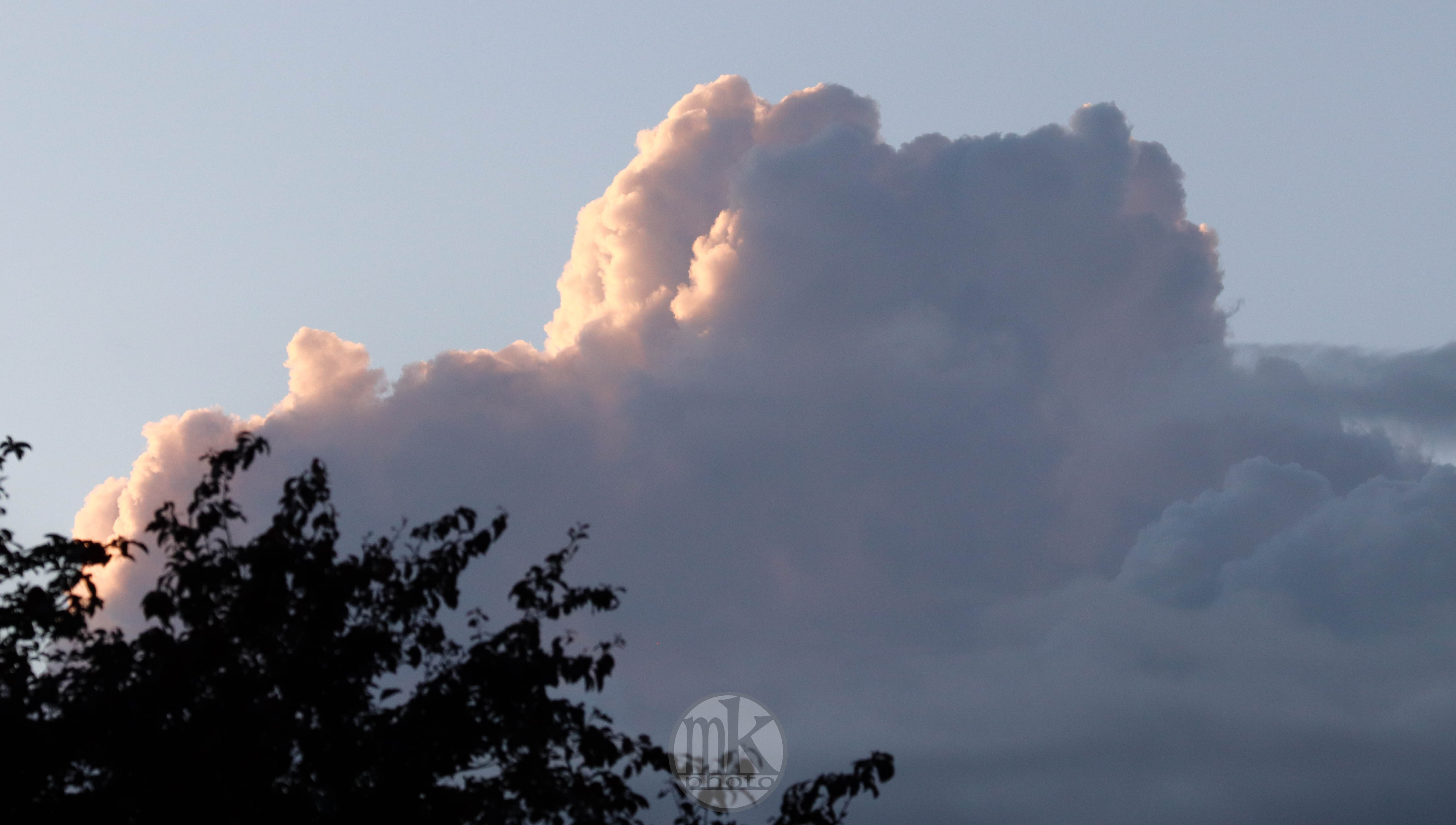 nuages, Rennes, 5 mai 2020, 20h12-41